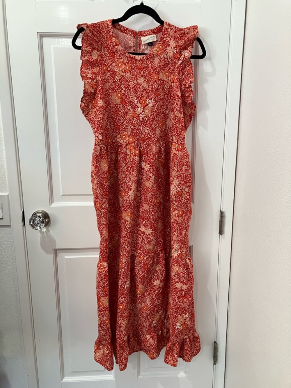 Universal Thread Red Floral Print Maxi Dress with Ruffle Detail